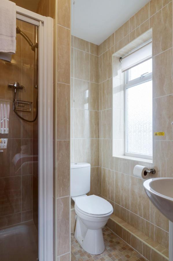 Stoneleigh Bed & Breakfast