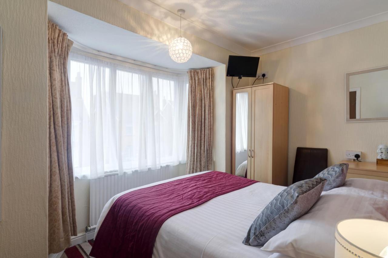 Stoneleigh Bed & Breakfast Skegness